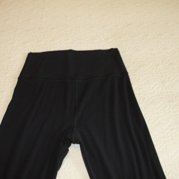 All In Motion Leggings - Picture 5 of 8